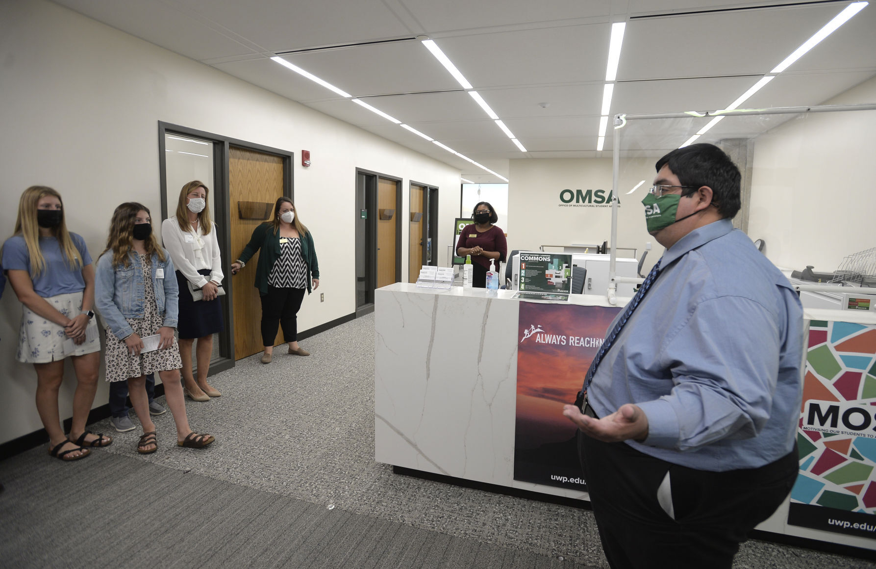 UWP STUDENT SUCCESS AND LEARNING COMMONS